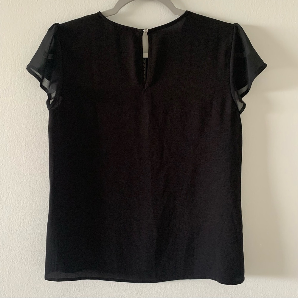 Cece Flutter Sleeve Top - image 4